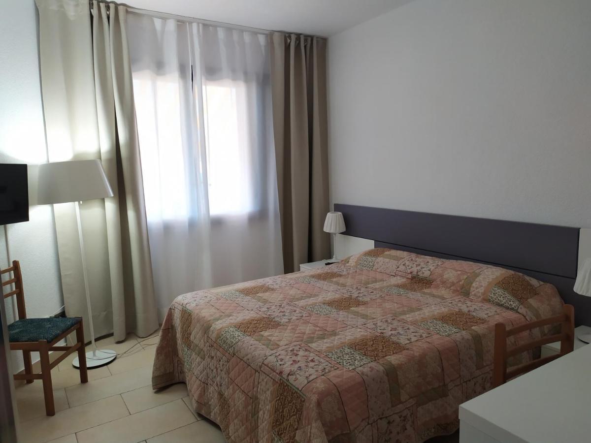 Nero Basalto Azzurro Mare Bed & Breakfast อาชิ กัสเตลโล ภายนอก รูปภาพ
