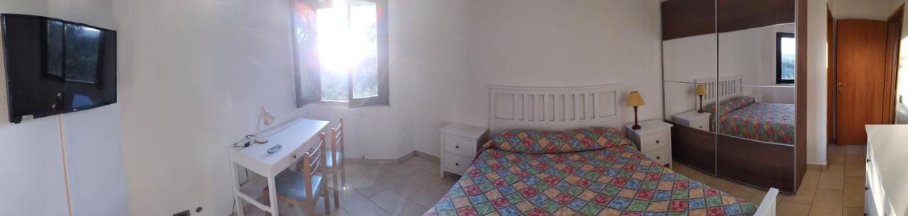 Nero Basalto Azzurro Mare Bed & Breakfast อาชิ กัสเตลโล ภายนอก รูปภาพ